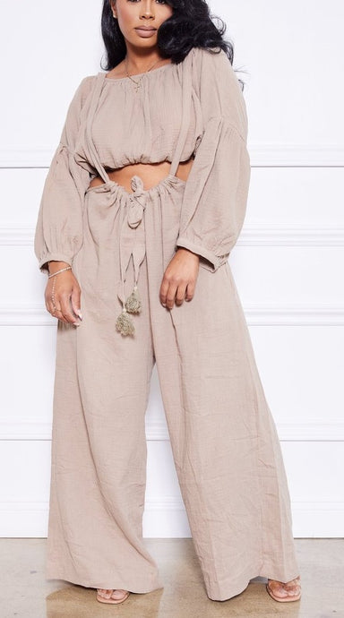 CROP TOP AND DRAWSTRING BAGGY PANTS SET