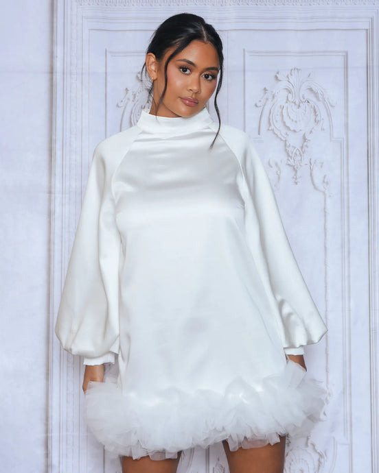 WHITE SMOCK MINI DRESS WITH VOLUME SLEEVE AND TULLE HEM